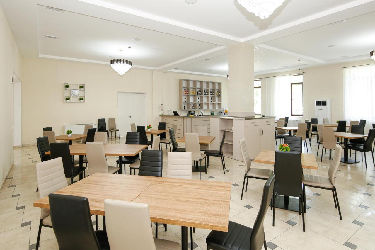 Sviana Resort Telavi Exterior photo